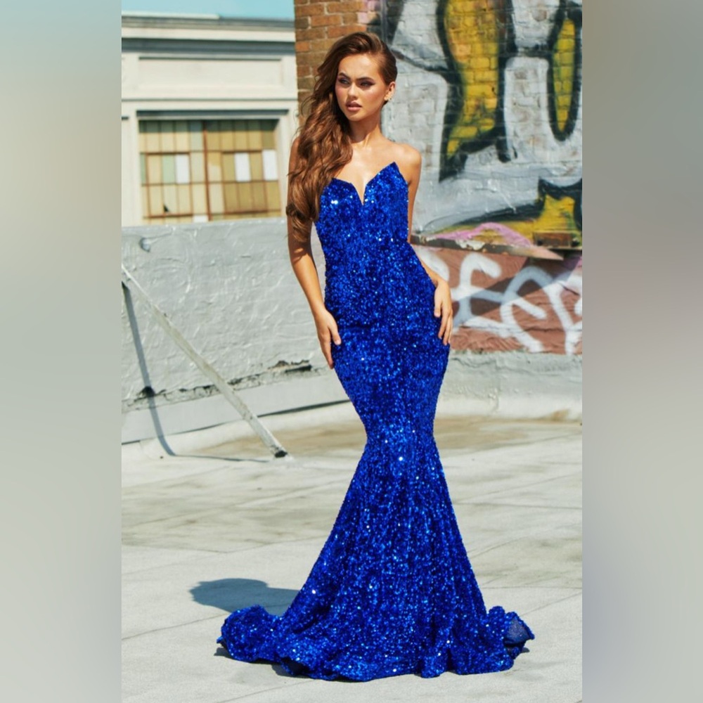 Portia and Scarlett - PS21208 Blue Strapless V-Neck Sequin Mermaid Gown